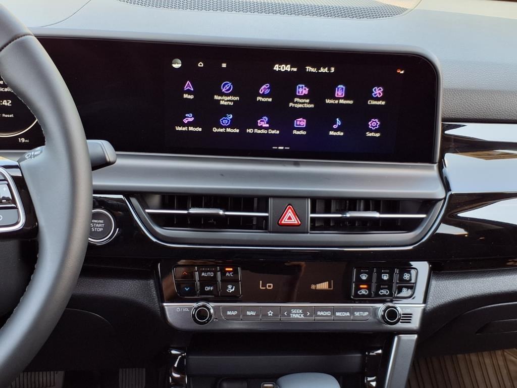 new 2025 Kia Seltos car, priced at $30,233