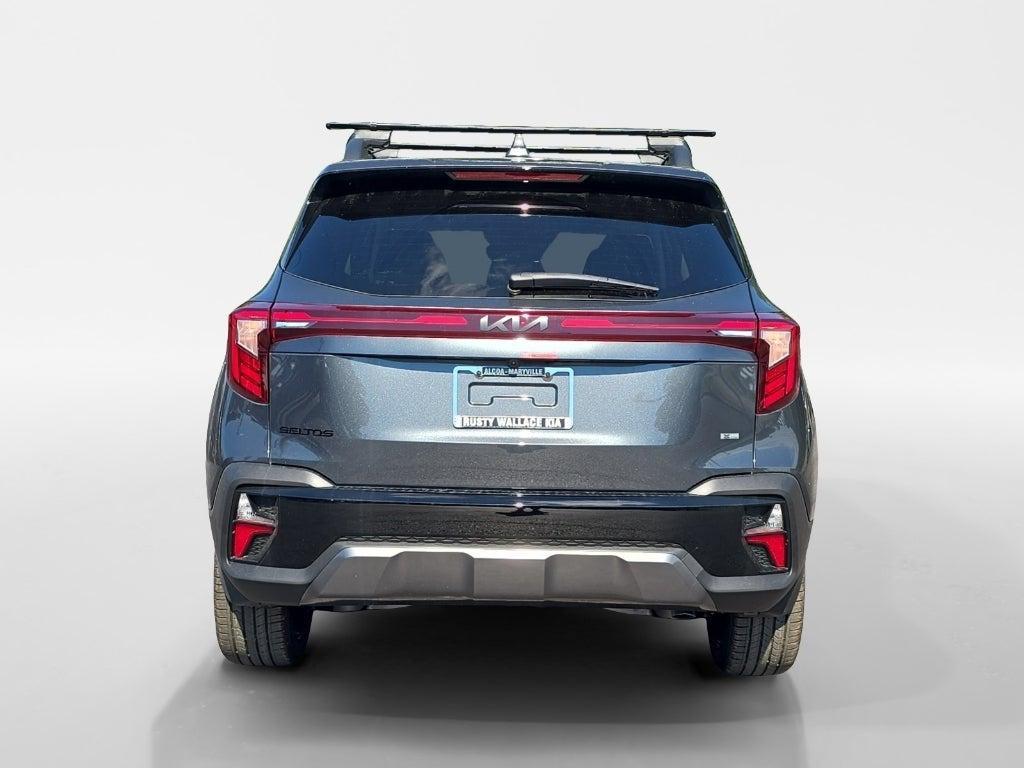 new 2025 Kia Seltos car, priced at $30,233