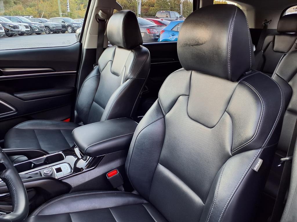 used 2024 Kia Telluride car, priced at $36,295