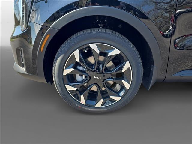 new 2025 Kia Sorento car, priced at $38,880