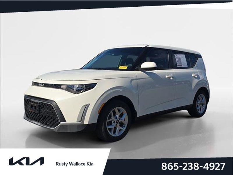 used 2024 Kia Soul car, priced at $17,995