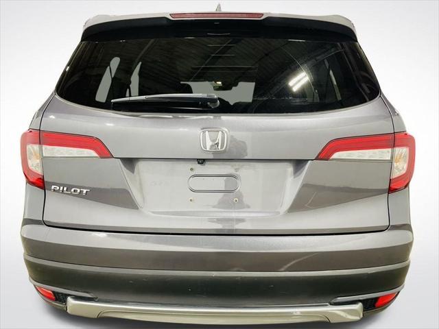 used 2022 Honda Pilot car, priced at $26,998