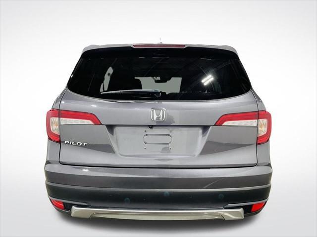 used 2022 Honda Pilot car, priced at $26,998