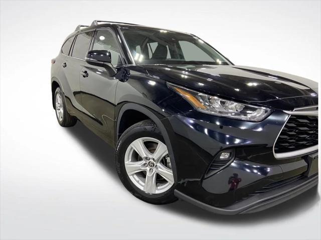 used 2020 Toyota Highlander car, priced at $28,998