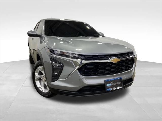 used 2024 Chevrolet Trax car, priced at $20,498