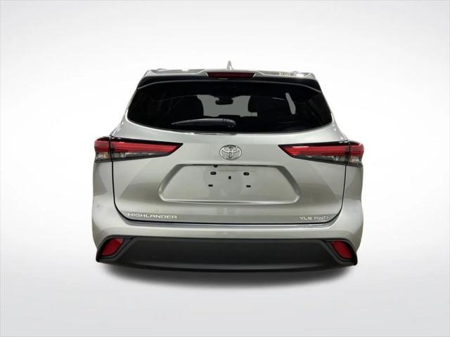 used 2021 Toyota Highlander car, priced at $36,998