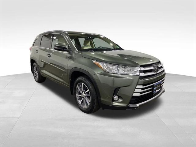 used 2018 Toyota Highlander car, priced at $25,998