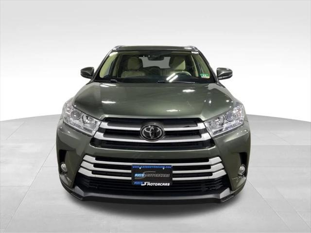 used 2018 Toyota Highlander car, priced at $25,998