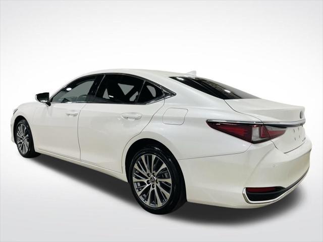 used 2021 Lexus ES 250 car, priced at $29,498