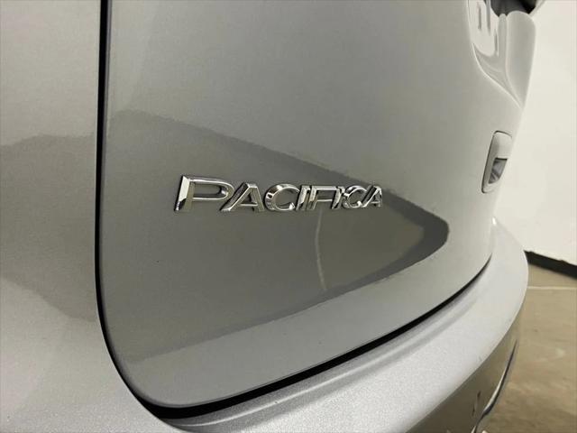 used 2021 Chrysler Pacifica car, priced at $29,998