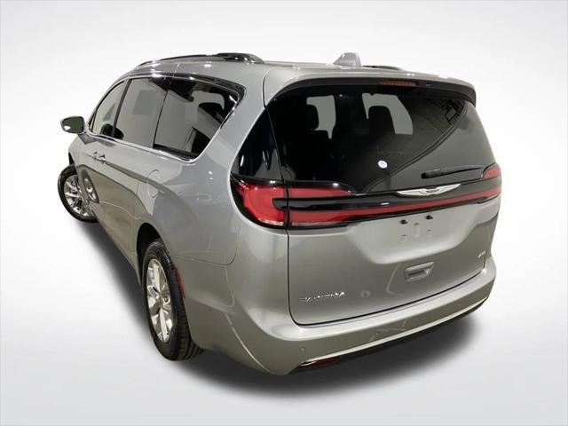 used 2021 Chrysler Pacifica car, priced at $27,498