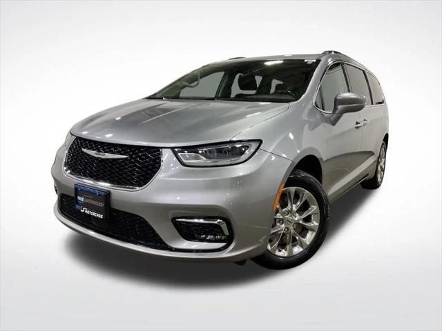 used 2021 Chrysler Pacifica car, priced at $29,998