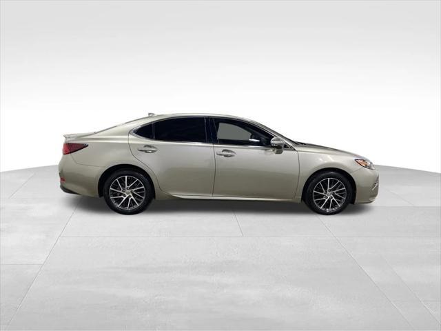 used 2016 Lexus ES 350 car, priced at $18,998