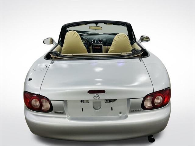 used 2003 Mazda MX-5 Miata car, priced at $8,998