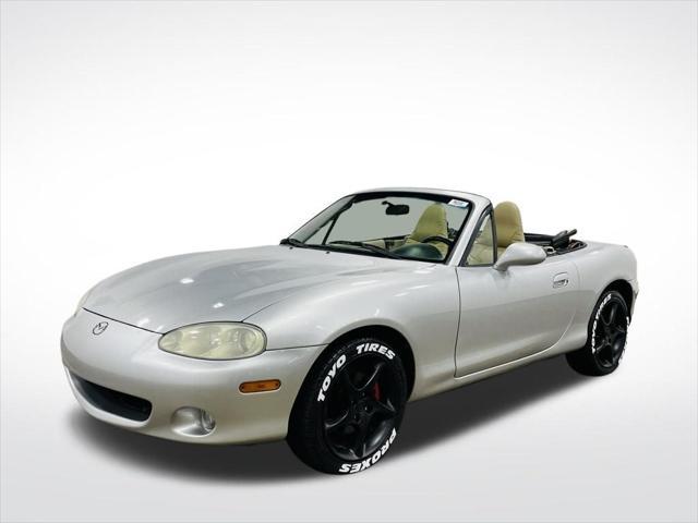 used 2003 Mazda MX-5 Miata car, priced at $8,998