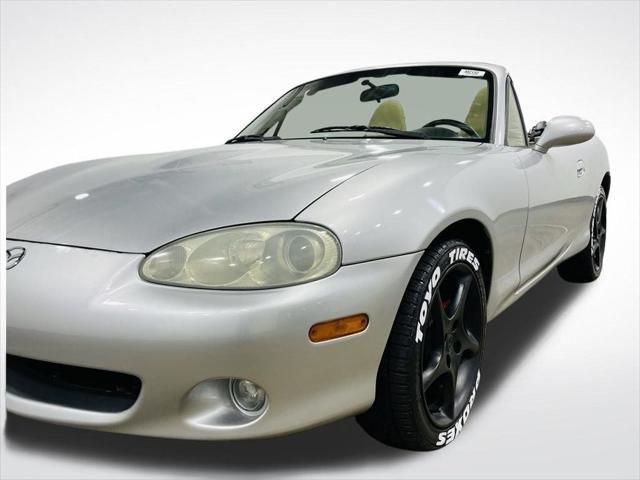 used 2003 Mazda MX-5 Miata car, priced at $8,998