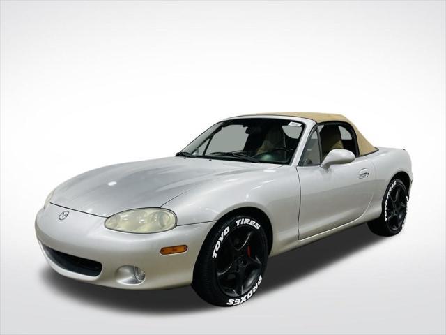 used 2003 Mazda MX-5 Miata car, priced at $8,998