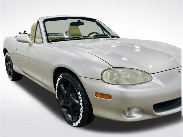 used 2003 Mazda MX-5 Miata car, priced at $8,998