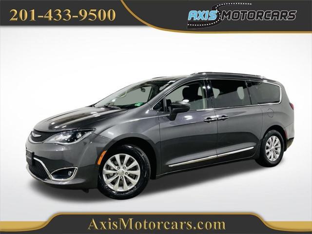 used 2018 Chrysler Pacifica car, priced at $16,495