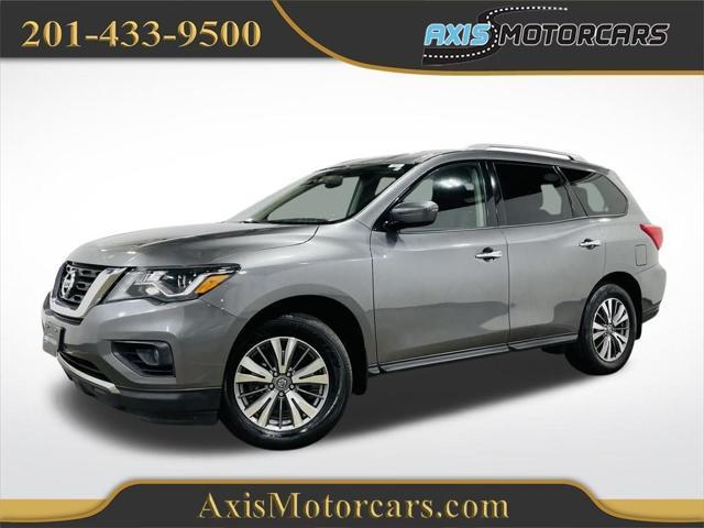 used 2020 Nissan Pathfinder car, priced at $19,498