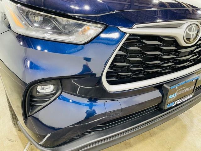 used 2021 Toyota Highlander car, priced at $29,998