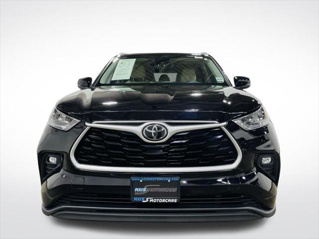 used 2020 Toyota Highlander car, priced at $29,498