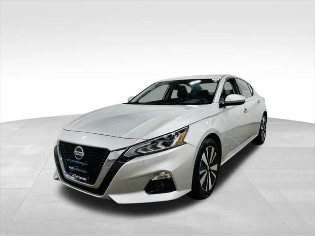 used 2019 Nissan Altima car, priced at $17,998