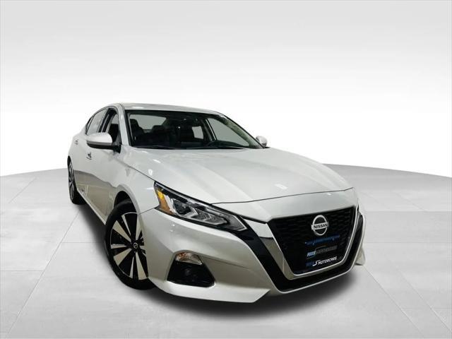 used 2019 Nissan Altima car, priced at $17,998