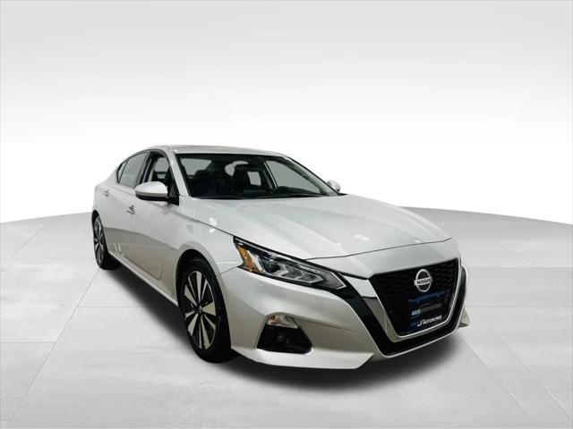 used 2019 Nissan Altima car, priced at $17,998