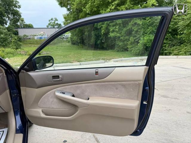 used 2001 Honda Civic car, priced at $3,999