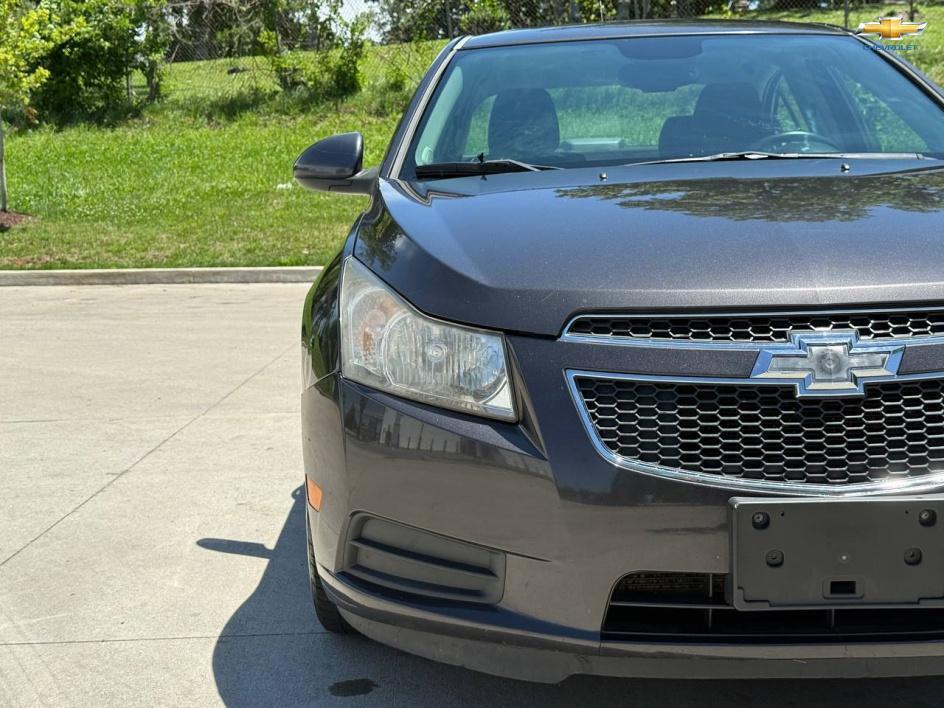 used 2014 Chevrolet Cruze car, priced at $4,629