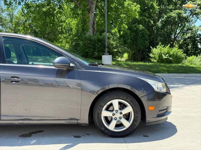 used 2014 Chevrolet Cruze car, priced at $5,300