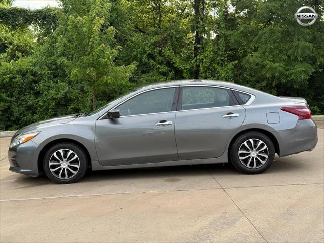 used 2018 Nissan Altima car, priced at $5,499
