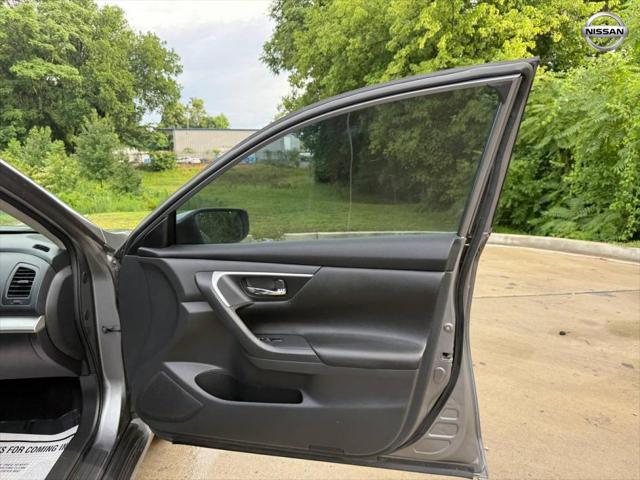 used 2018 Nissan Altima car, priced at $5,499
