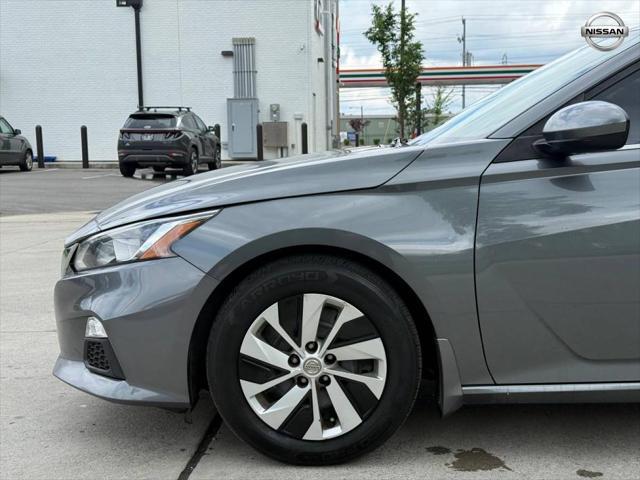used 2019 Nissan Altima car, priced at $13,499