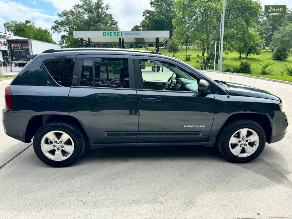 used 2014 Jeep Compass car, priced at $5,555