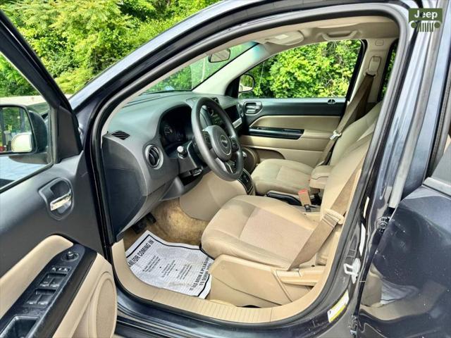 used 2014 Jeep Compass car, priced at $5,555