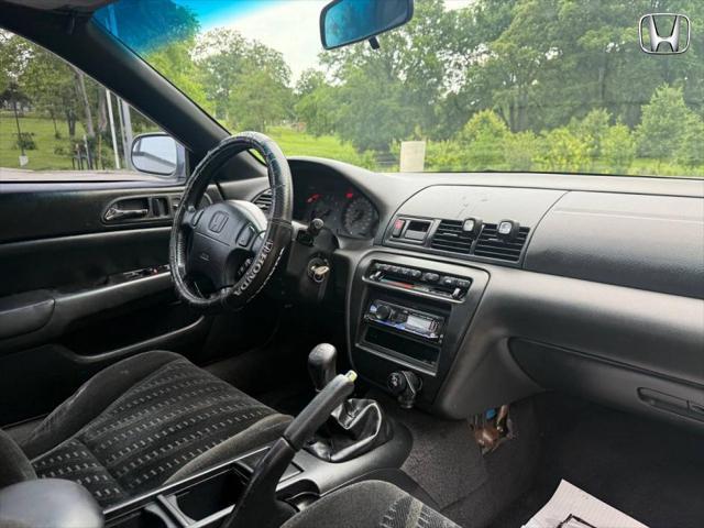 used 2000 Honda Prelude car, priced at $6,999