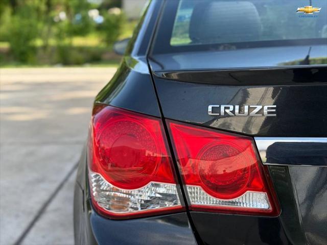 used 2014 Chevrolet Cruze car, priced at $6,499