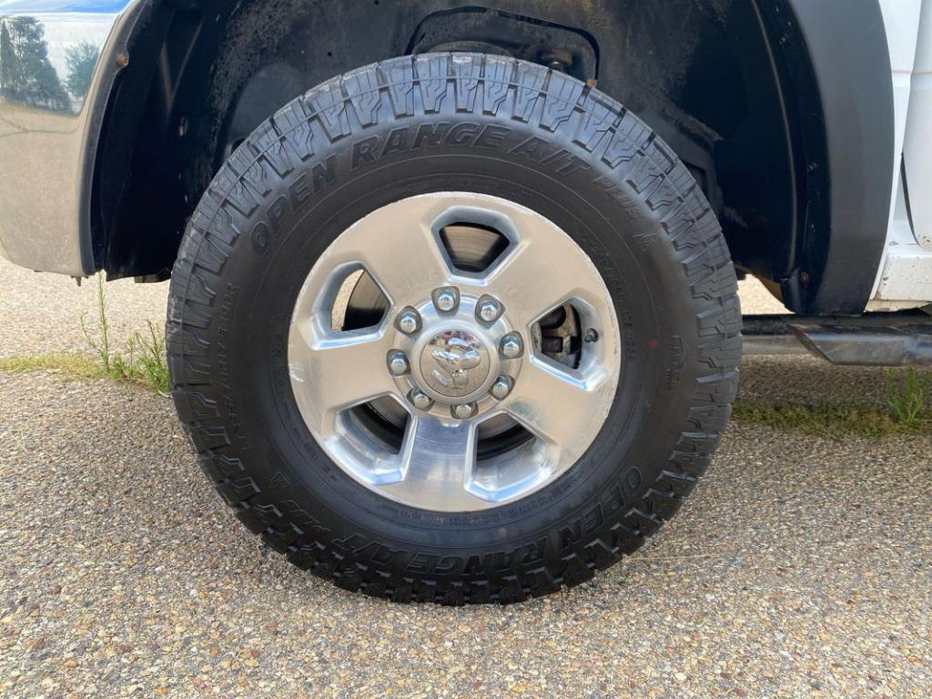 used 2015 Ram 2500 car, priced at $15,999