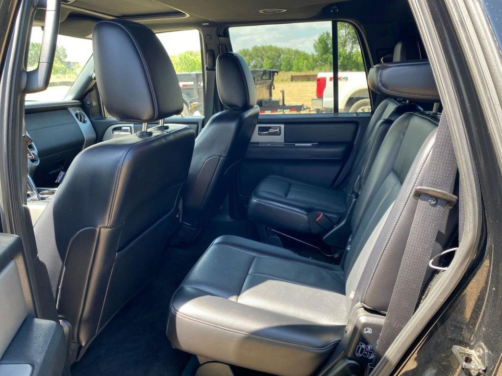used 2017 Ford Expedition car, priced at $17,999