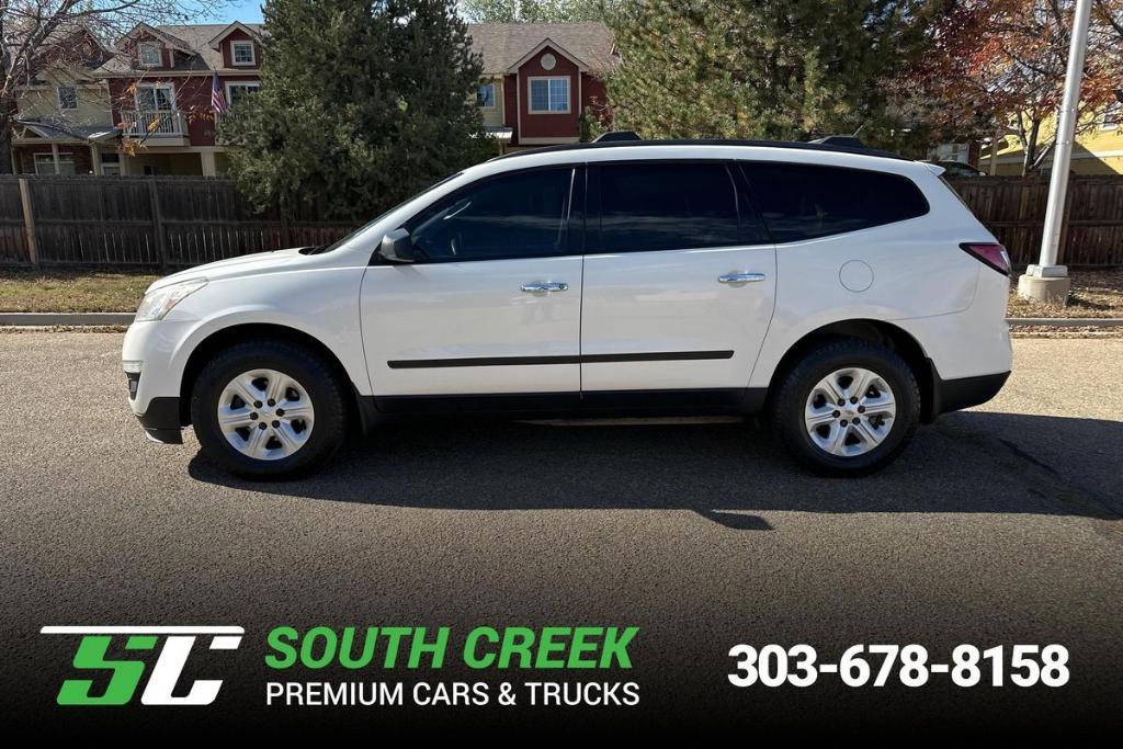 used 2015 Chevrolet Traverse car, priced at $6,999