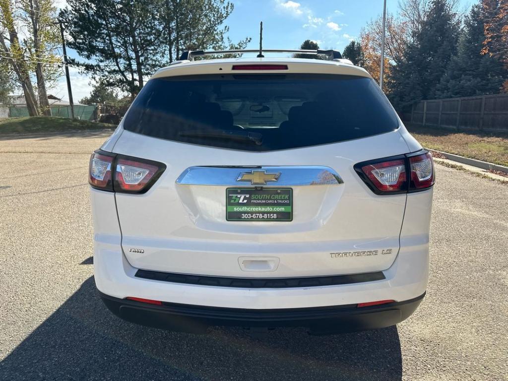 used 2015 Chevrolet Traverse car, priced at $6,999