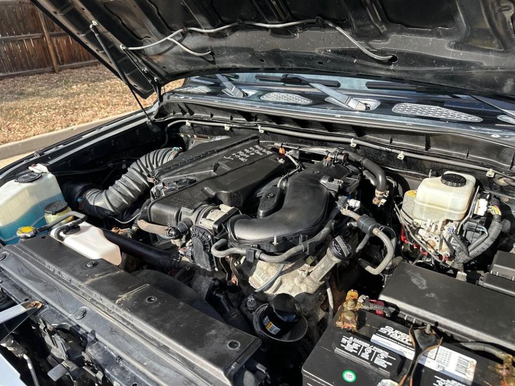 used 2007 Toyota FJ Cruiser car, priced at $13,999