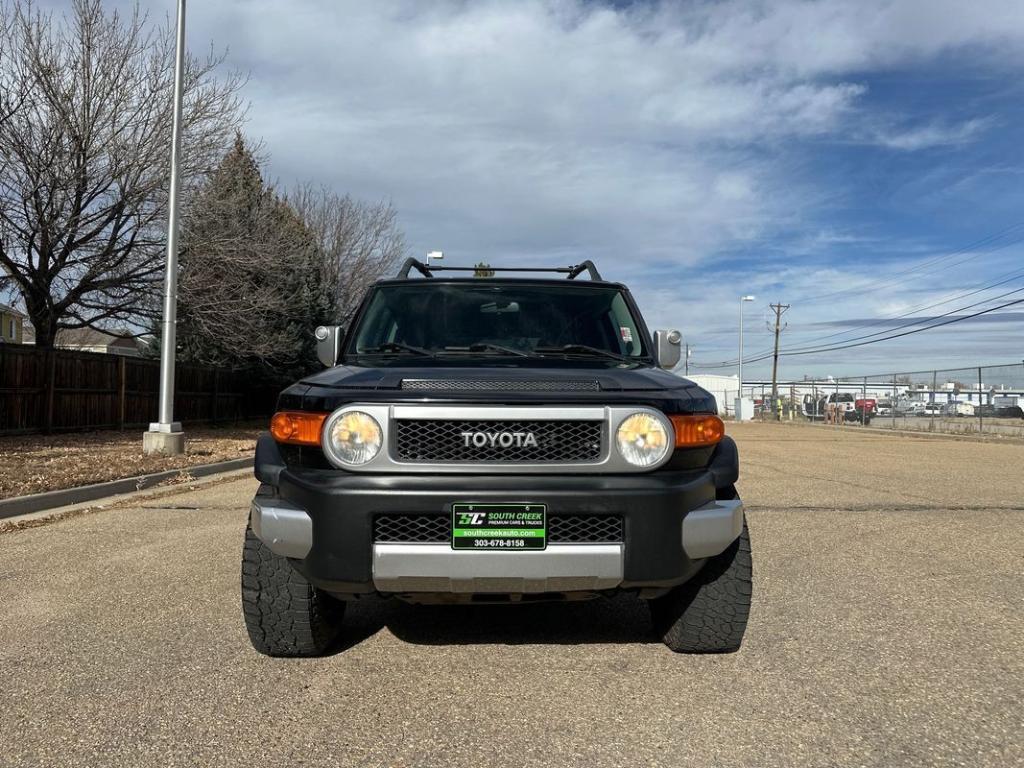 used 2007 Toyota FJ Cruiser car, priced at $13,999