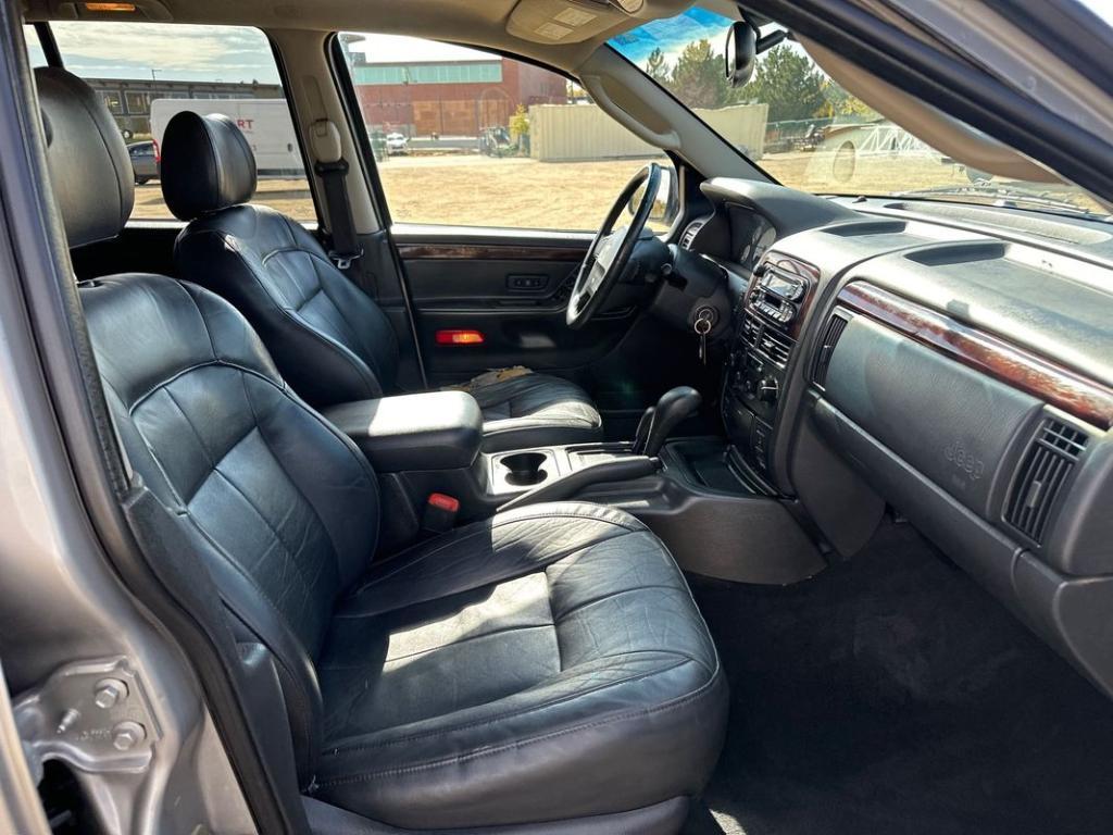 used 2002 Jeep Grand Cherokee car, priced at $4,999
