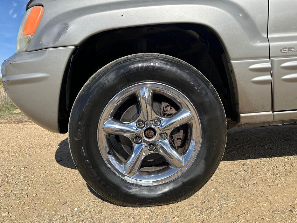 used 2002 Jeep Grand Cherokee car, priced at $4,999