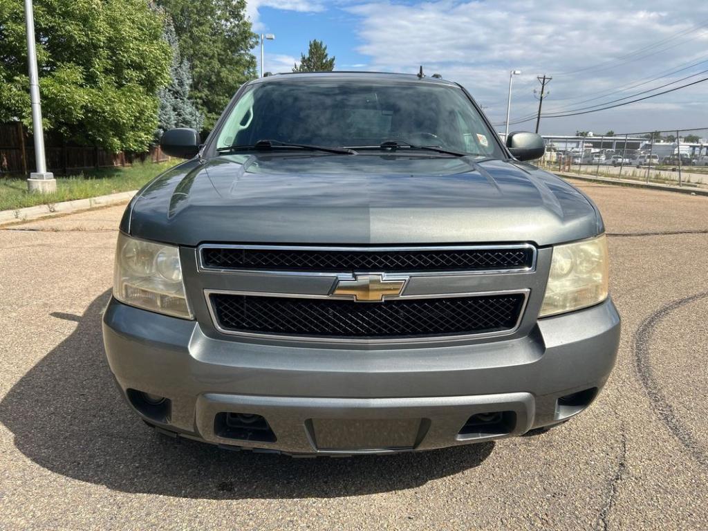 used 2011 Chevrolet Avalanche car, priced at $9,999