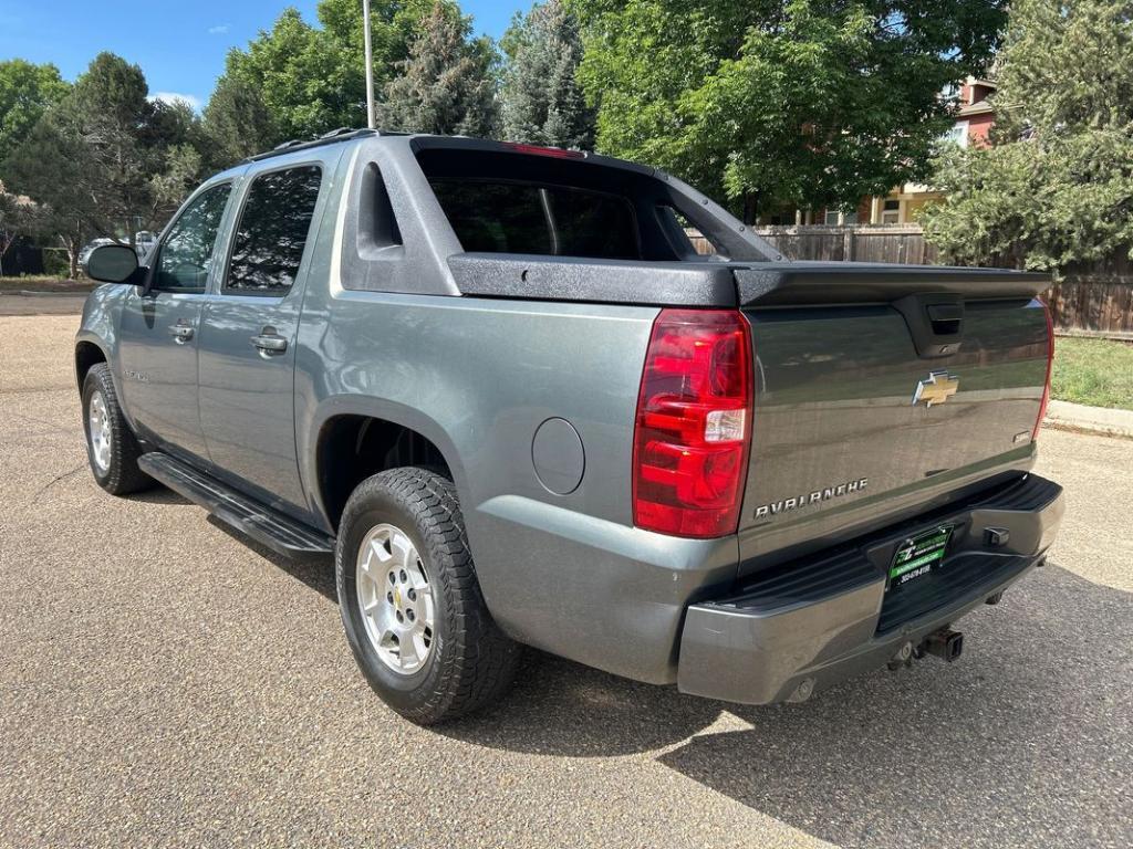 used 2011 Chevrolet Avalanche car, priced at $9,999