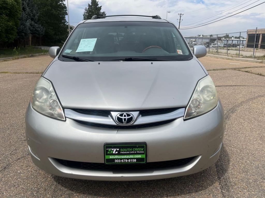 used 2006 Toyota Sienna car, priced at $5,999